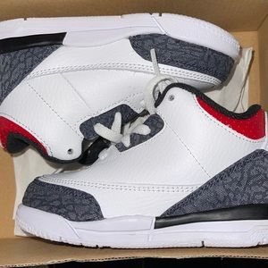 Toddler Retro 3 Denim “Fire Red” Size 8c
